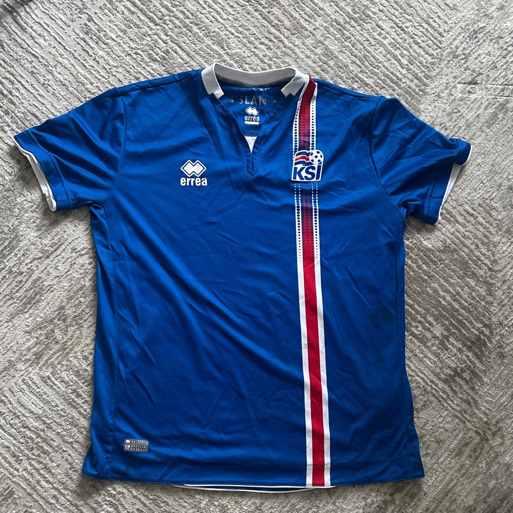 Iceland soccer Jersey 2018 good condition